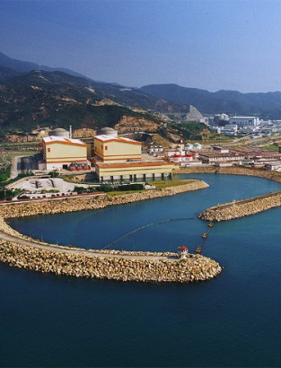 Ling Ao nuclear power station at Daya Bay project