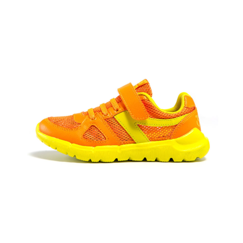 Children's wear men's shoes (n)