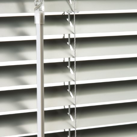 Aluminum blinds